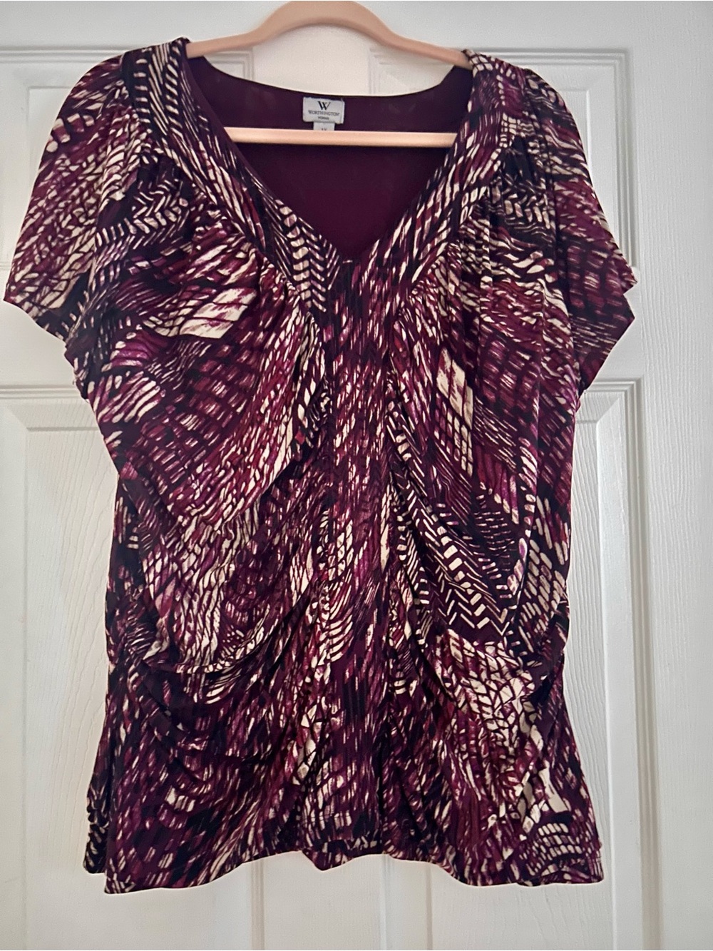 Worthington Burgundy and Cream Patterned Short Sleeve Blouse